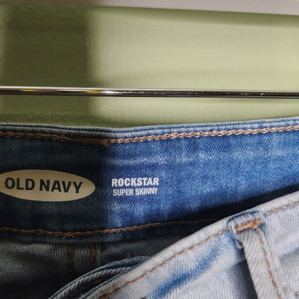 Old Navy Rockstar Super Skinny Jeans Light Wash Denim Classic Size 4 - Picture 5 of 7